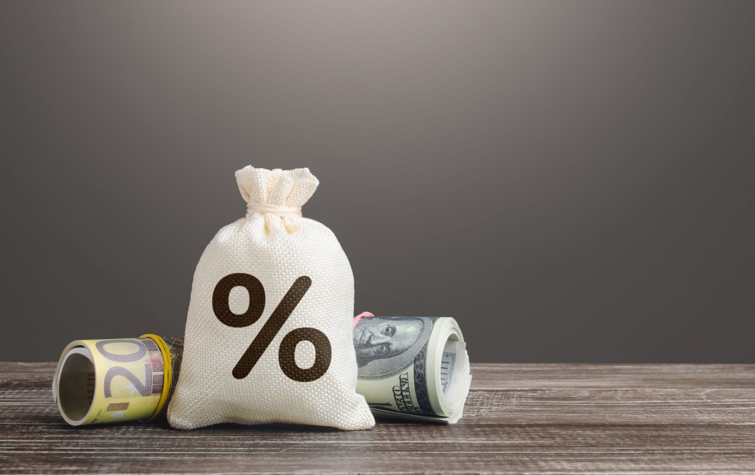 money-bag-with-percentage-symbol-2023-11-27-05-30-19-utc | Metals Edge bag of money with percentage sign on bag treasury yield curve